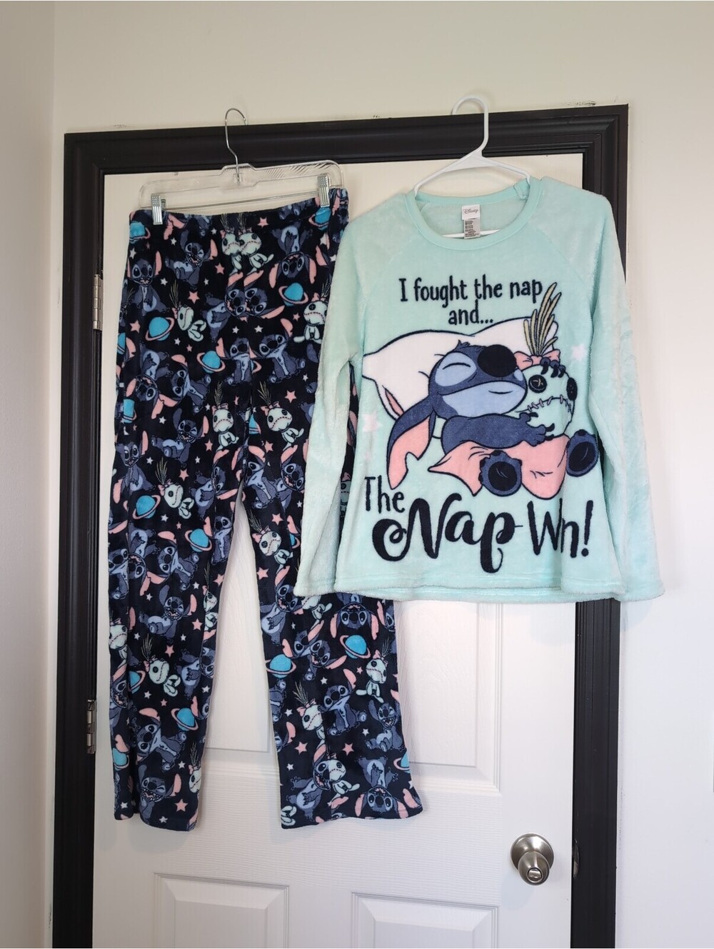 Medium Disney Stitch Pajama Set Women's Sleepwear